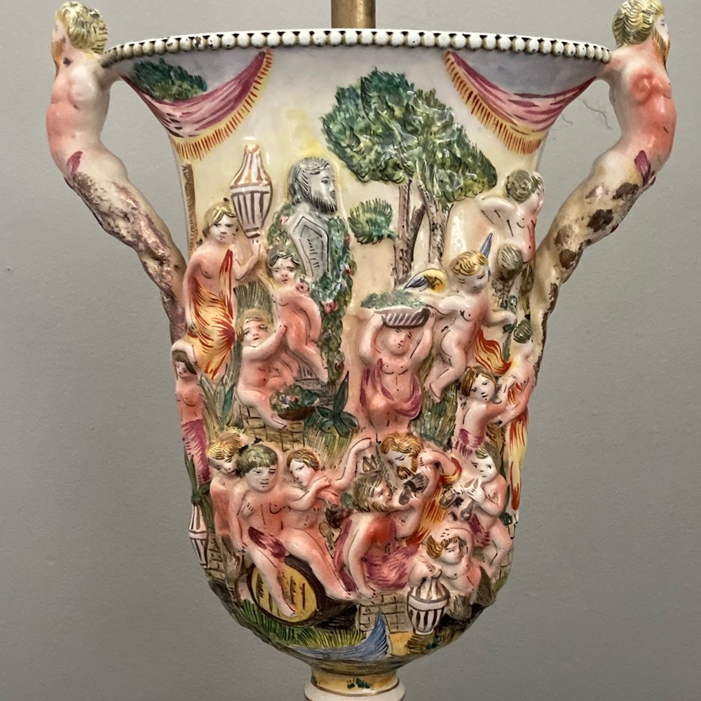 Vintage Capodimonte Cherub lamp